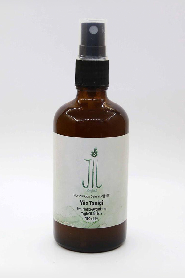 Karma-Yağlı Ciltler İçin Ferahlatıcı Aydınlatıcı ve Arındırıcı Yüz Toniği - 100ml - Jil Doğal
